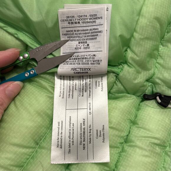 Arc'Teryx Cerium LT Hoody 850-Fill Goose
Down Puff Jacket Green Women’s Medium - Picture 12 of 16